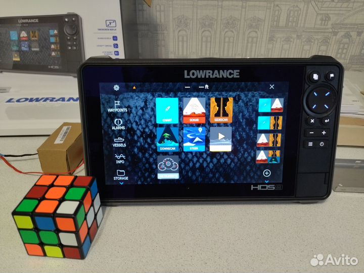 Эхолот Lowrance HDS 9 live с Active Imaging 3-в-1