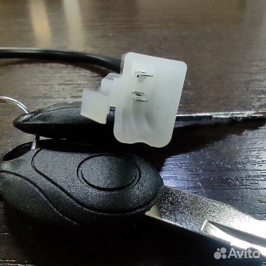 Замок зажигания с вольтметром для Kugoo M4/M4 Pro