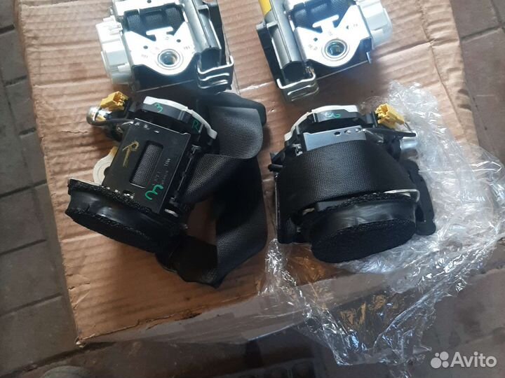 Ремень безопастности задний мерседес w204