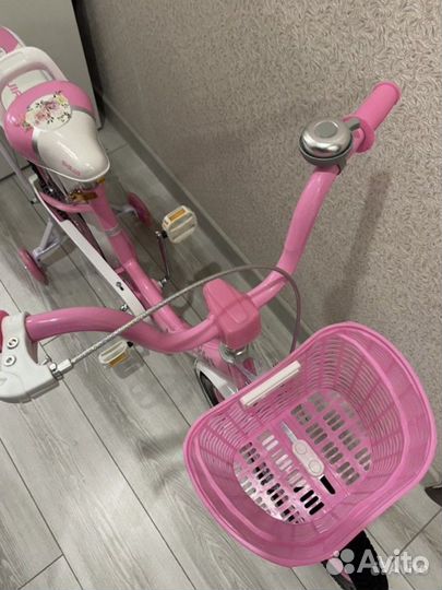 Велосипед новый розовый 20R