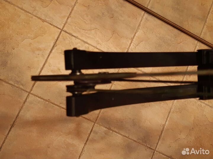 Блочный лук Bear Archery Crux