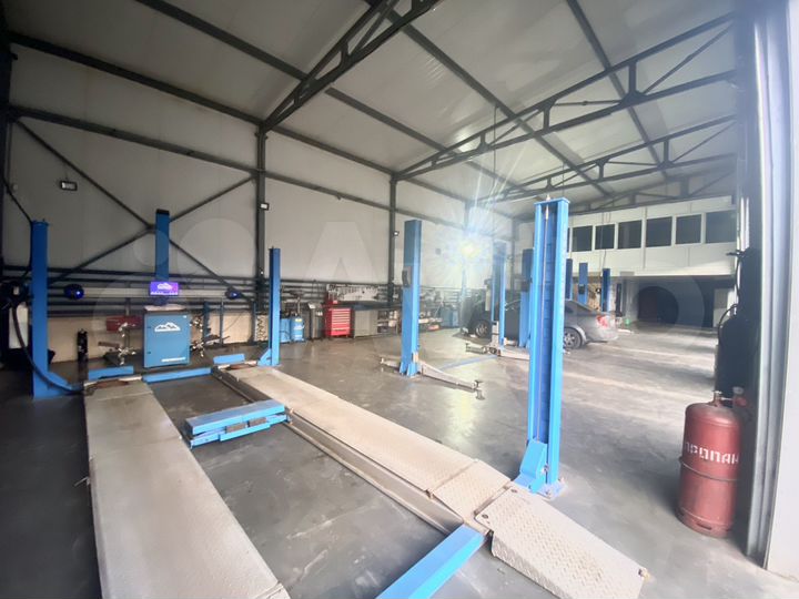 Склад, 600 м²