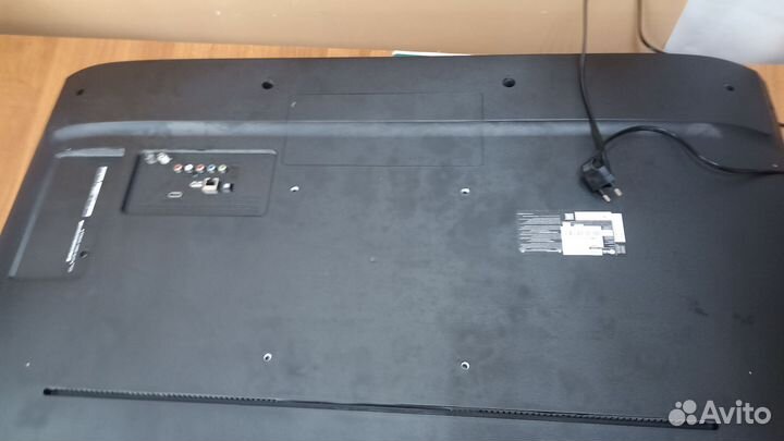 Телевизор LG SMART tv 43