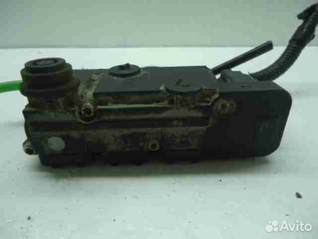 Блок клапанов подвески Land Rover Discovery 3 LA R