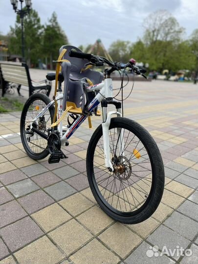 Element proton 2.0 (с седлом)