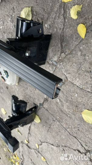 Багажник на релинги