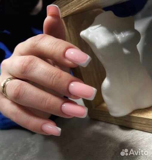 Маникюр педикюр