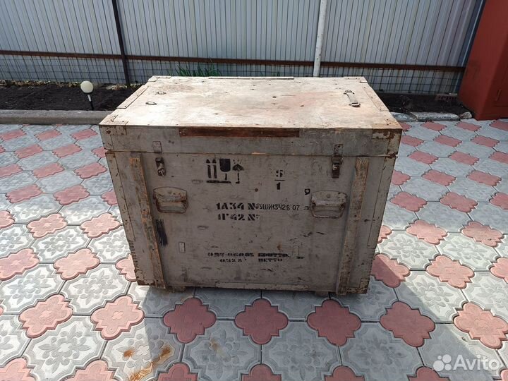 Ящик для хранения кормов