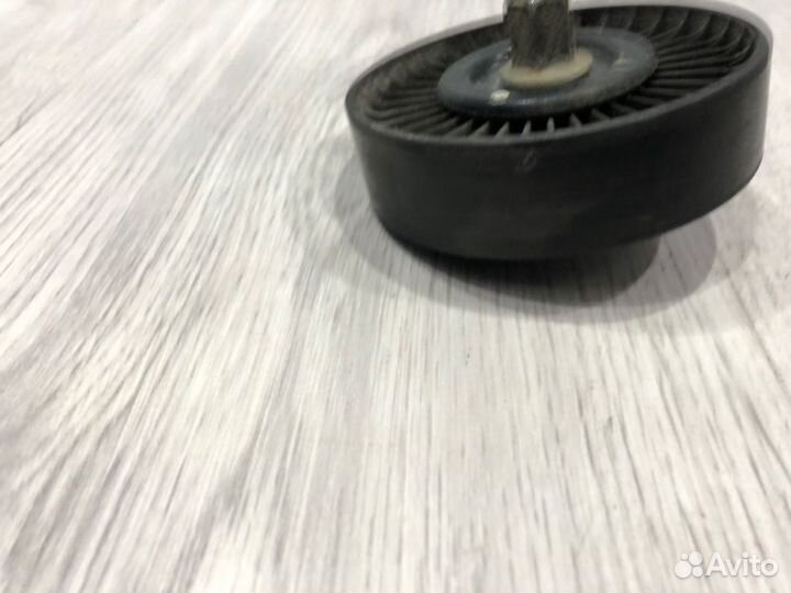 Ролик обводной Kia Ceed ED G4FA 2011