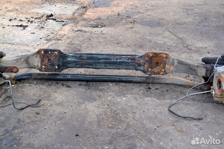 Балка переднего моста renault trucks Magnum Dxi (0