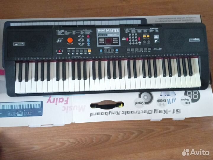 Синтезатор 61кл MQ6116