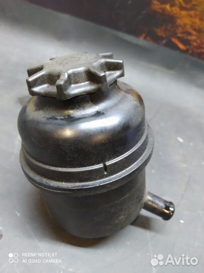 Бачок гидроусилителя Chevrolet Niva