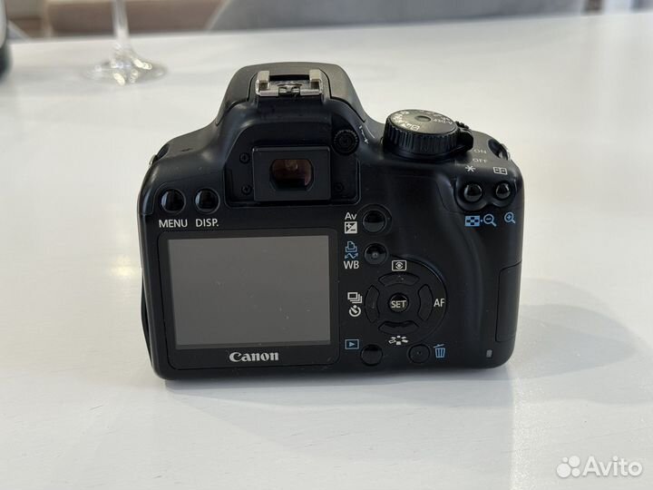 Фотоаппарат Canon EOS 1000D