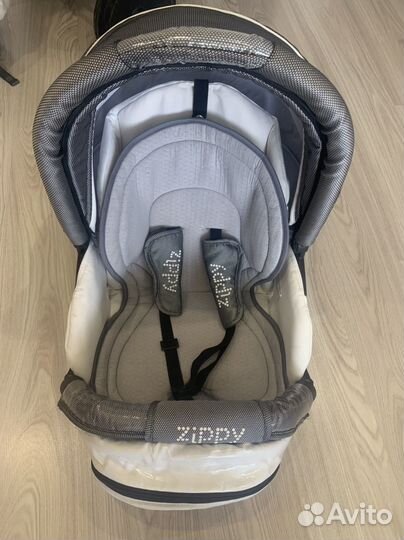 Коляска tutis zippy 3 в 1