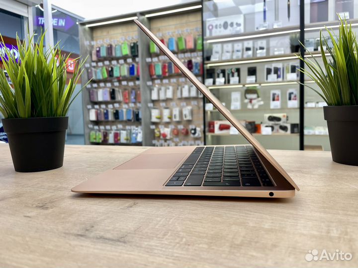 Apple MacBook Air 13 2019 i5/8Gb