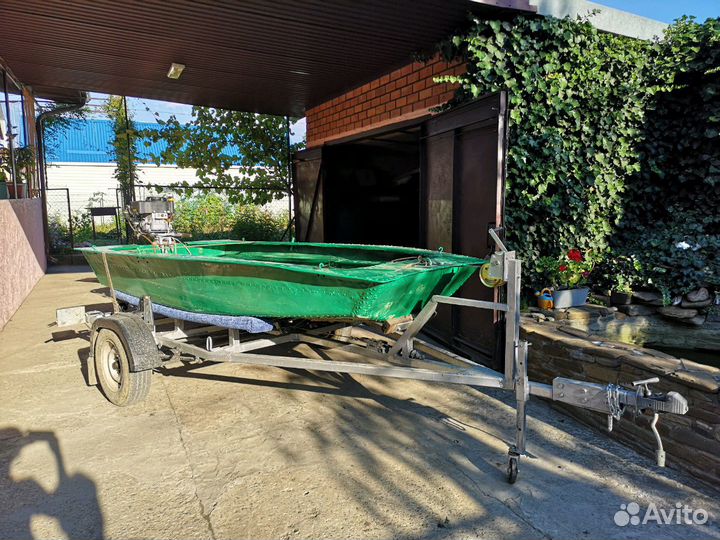 Лодка с прицепом