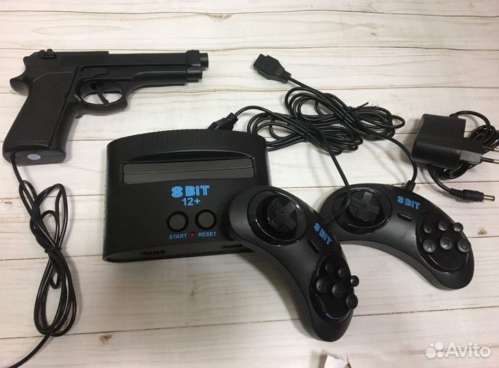 Игровая Приставка 8bit God of War (300-in-1) +пист