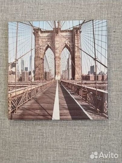 Статуэтка, подсвечник, шкатулка, картины