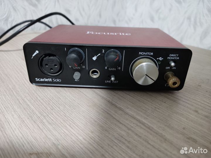 Звуковая карта focusrite