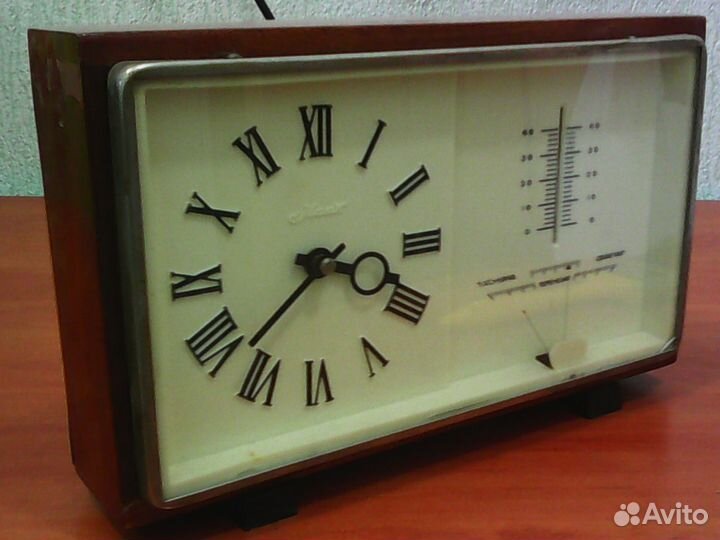 Часы маяк 3 в одном