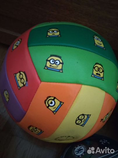 Футбольный мяч