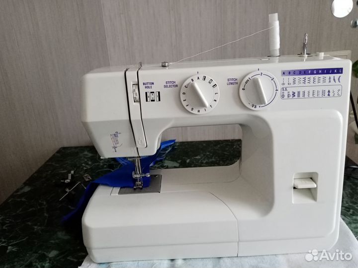 Швейная машинка бу электрическая