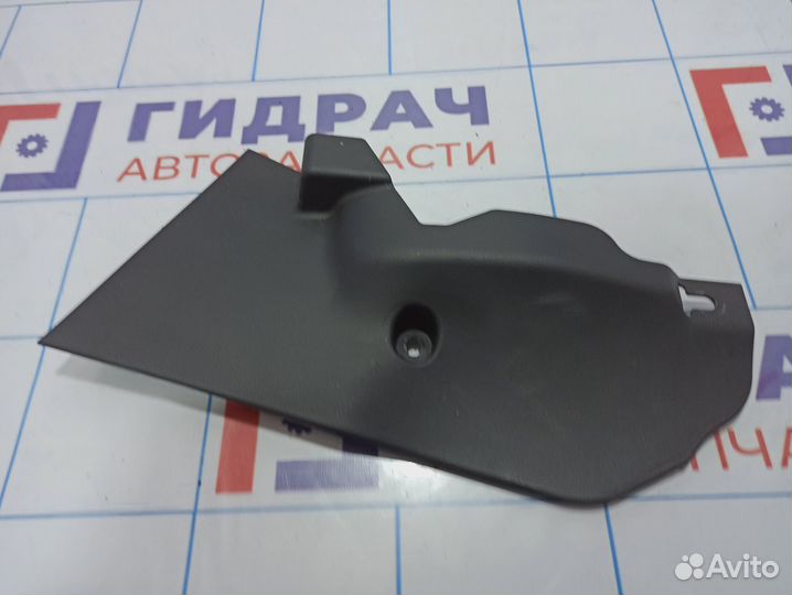 Накладка центральной консоли правая Mitsubishi Out