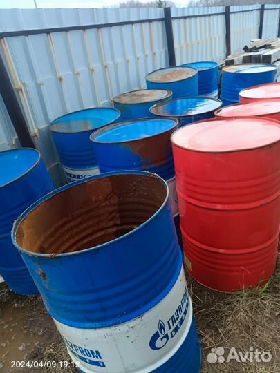 Бочка 200 литров металлическая