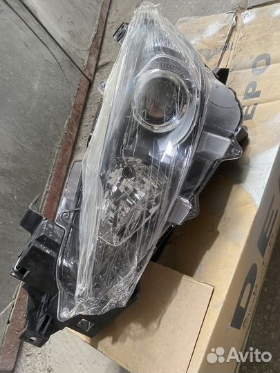 Фара левая mazda 3 bm