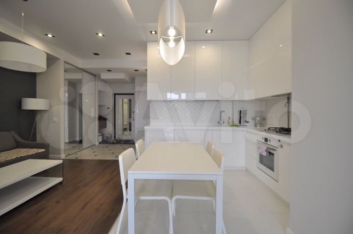 2-к. квартира, 70 м², 9/10 эт.