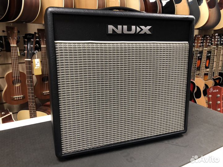 Комбоусилитель цифровой Nux Mighty-40BT, 40Вт