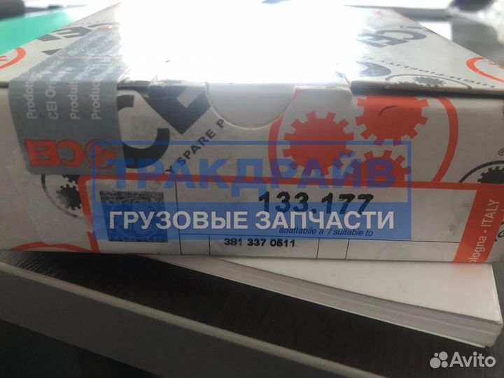 Крестовина передней полуоси Ман 40x104,5 мм аналог 81364156043