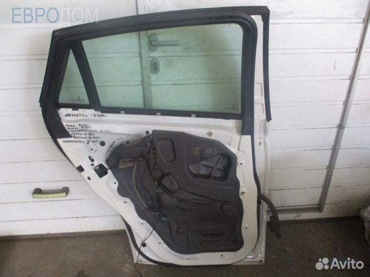 Форточка двери левая BMW E71 s1058645