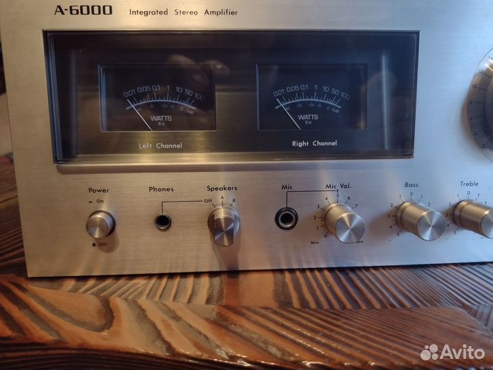 Интегральный усилитель Onkyo A6000