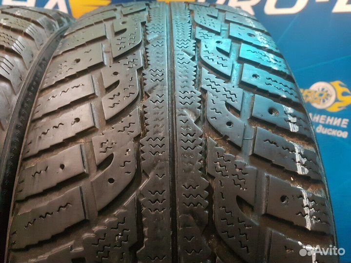 Kumho I'Zen RV Stud KC16 225/65 R17