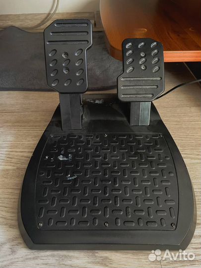 Игровой руль Thrustmaster Ferrari GT Experience