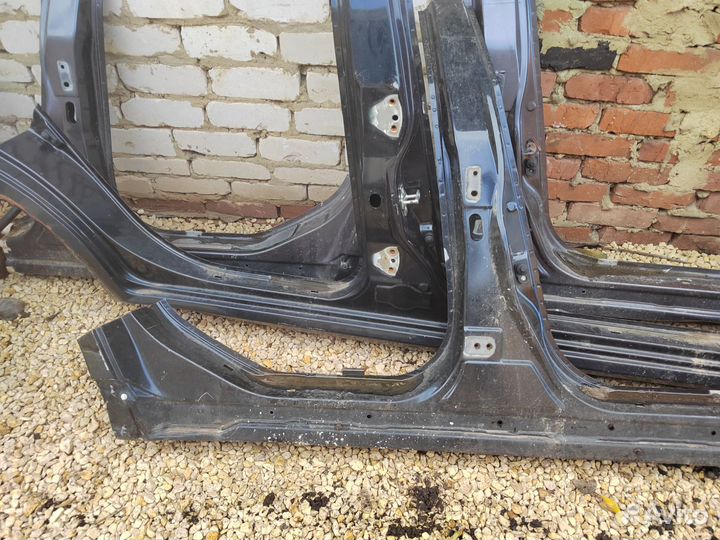 Порог стойка левая правая Nissan teana j32