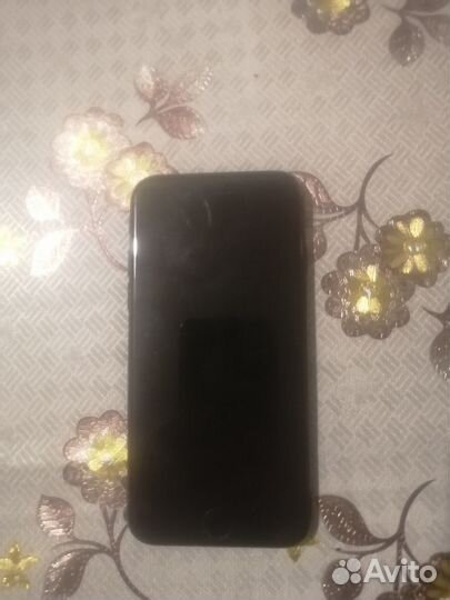 iPhone 7, 32 ГБ