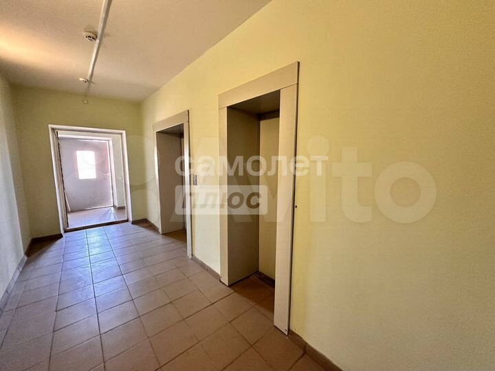 2-к. квартира, 79,7 м², 10/12 эт.