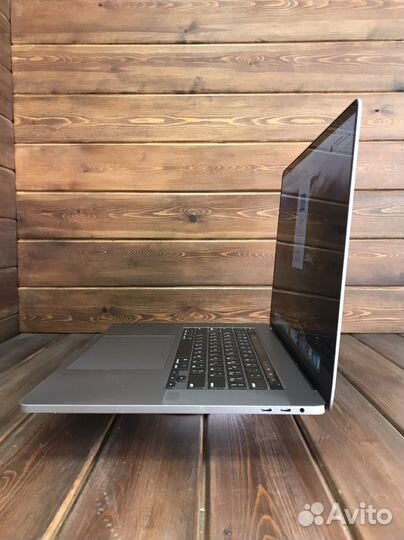Macbook Pro 16 2019 i7 16gb 512gb