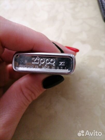 Зажигалка бензиновая zippo
