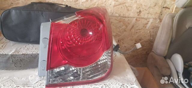 Фонарь задний на shevrolet cruze