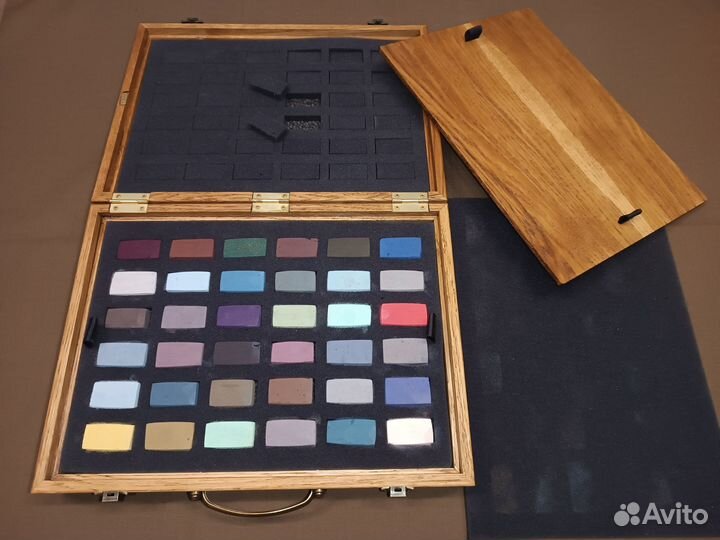 Ящик для хранения пастели