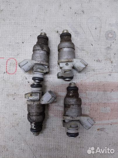 Форсунка топливная Mitsubishi 1.5л Lancer ASX