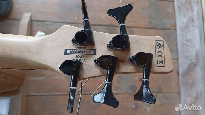 Бас гитара Ibanez GSR 205B 5 струн