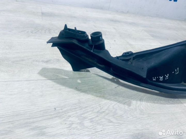 Кронштейн бампера передний левый Land Rover Range