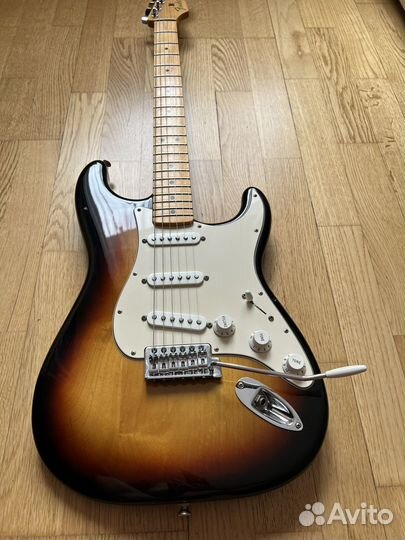 Fender Stratocaster Standard MX 2010
