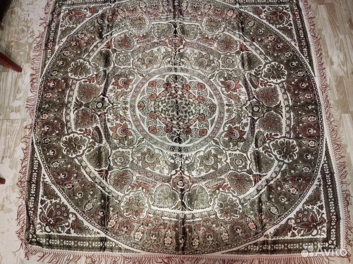 Скатерть для круглого стола. винтаж. времен СССР