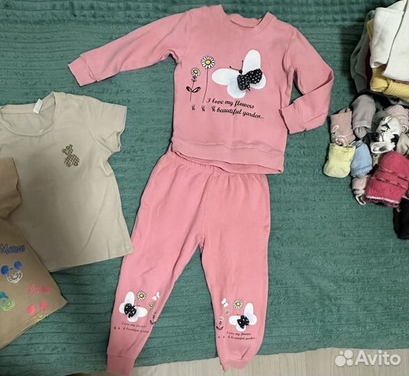 Вещи на девочку пакетом 92-98 размер