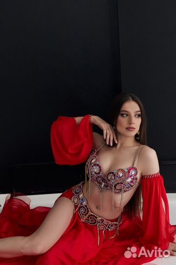 Аренда костюма для восточных танцев живота